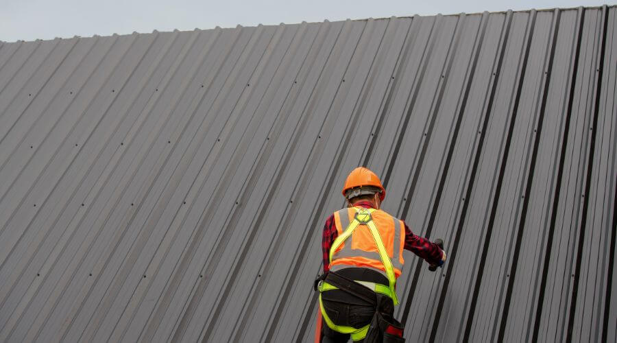 Professional metal roof installation services in Saint Paul, IA